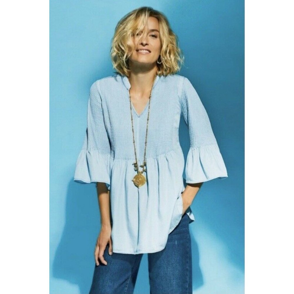 Soft Surroundings Adelaide Shirt XL Blue Chambray Pleated Blouse V Neck Top